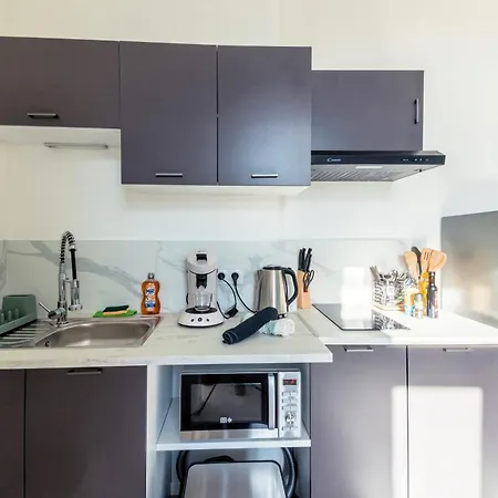 Chaleureux Appartement T2 Au Calme Et Climatise Proximite Centre Lyon Villeurbanne Exterior photo