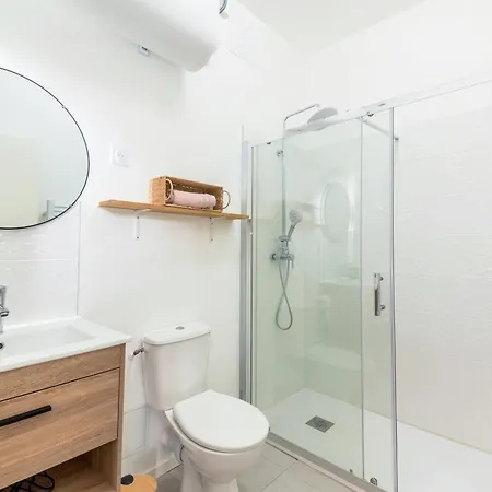 Chaleureux Appartement T2 Au Calme Et Climatise Proximite Centre Lyon Villeurbanne Exterior photo