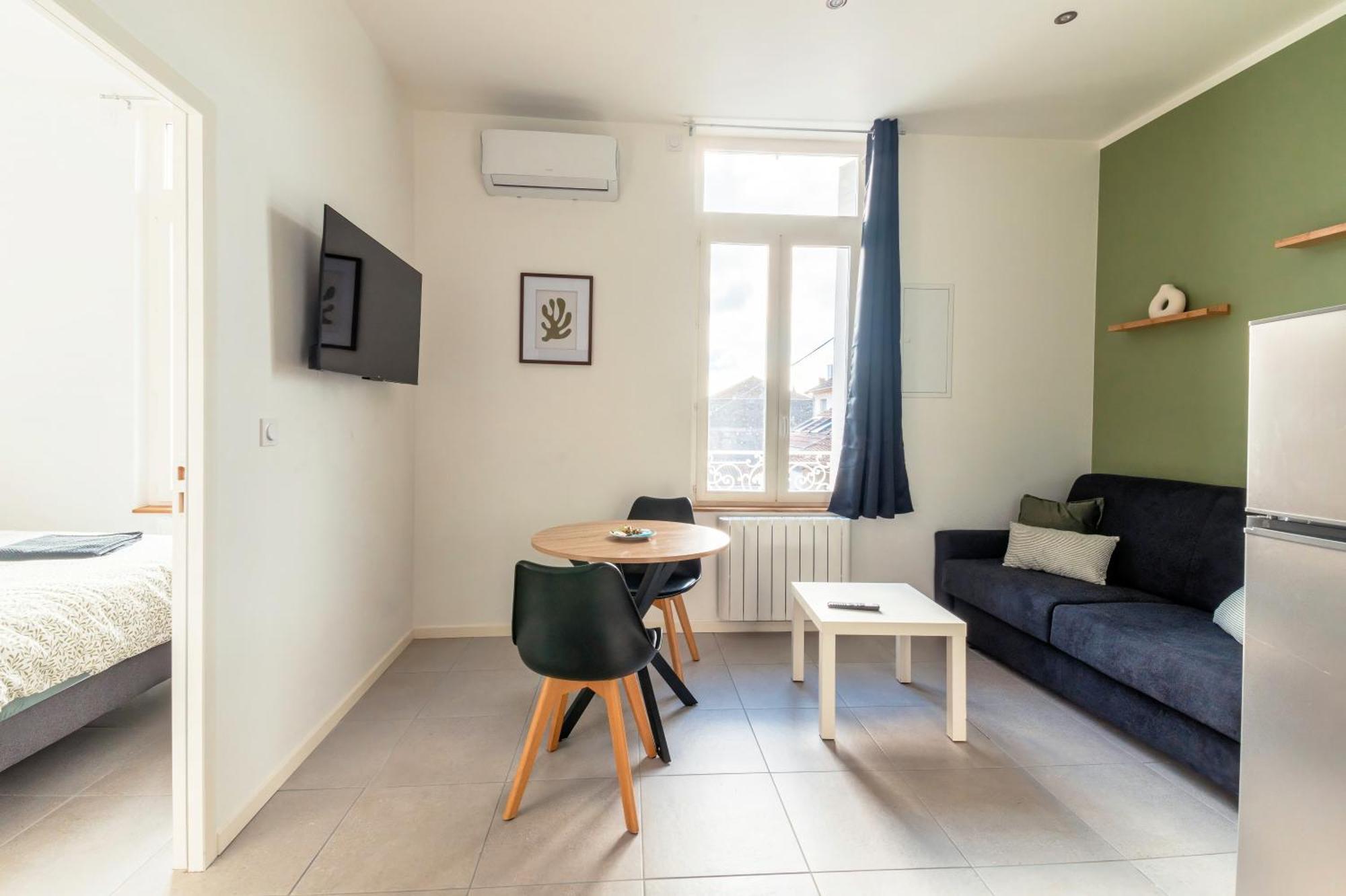 Apartment Chaleureux T2 Au Calme Et Climatise Proximite Centre Lyon *